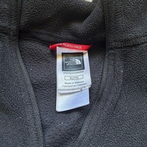 black half zip up north face fleece jacket